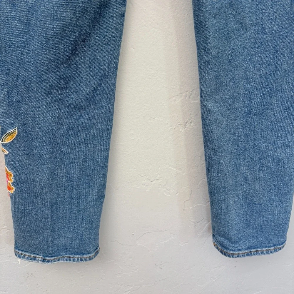 Driftwood Stella Jeans Women Size 27 Blue Floral Embroidered Straight Ankle